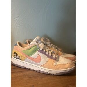 Nike Dunk Low SE 'Sun Club' women's‎ 11